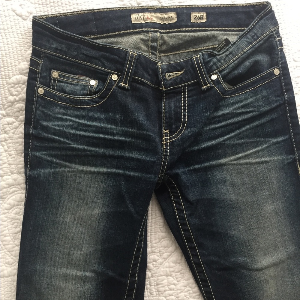 BRAND NEW / NEVER WORN. ( without tags )